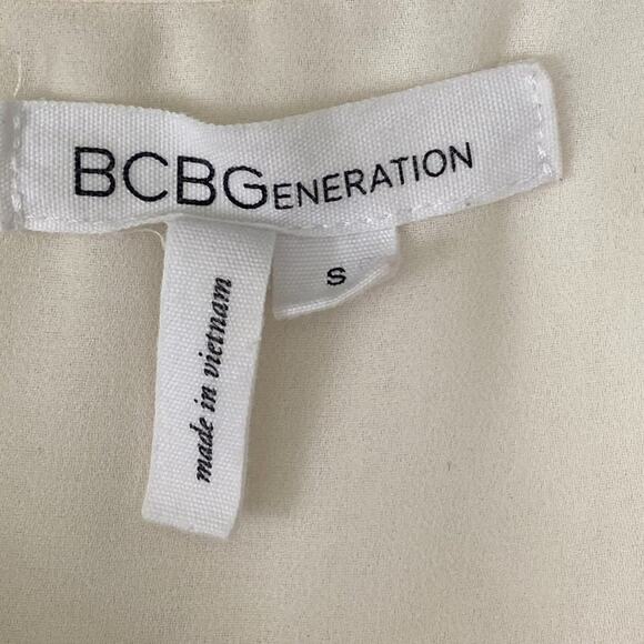 BCBGeneration Ivory Placket Henley Long Sleeve Blouse Top - Picture 8 of 10
